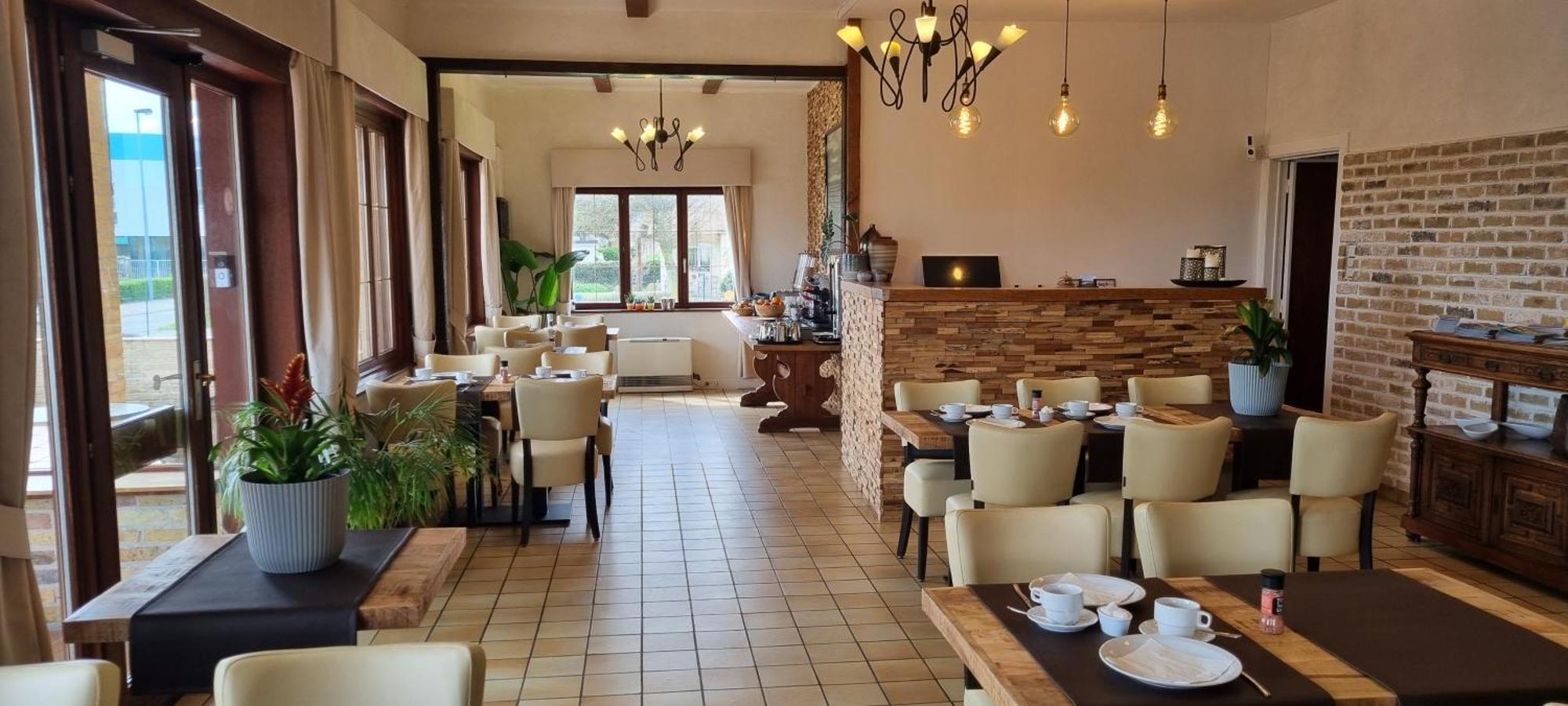 Hotel Westendia And Free Parking Top Breakfast Westende Exterior photo