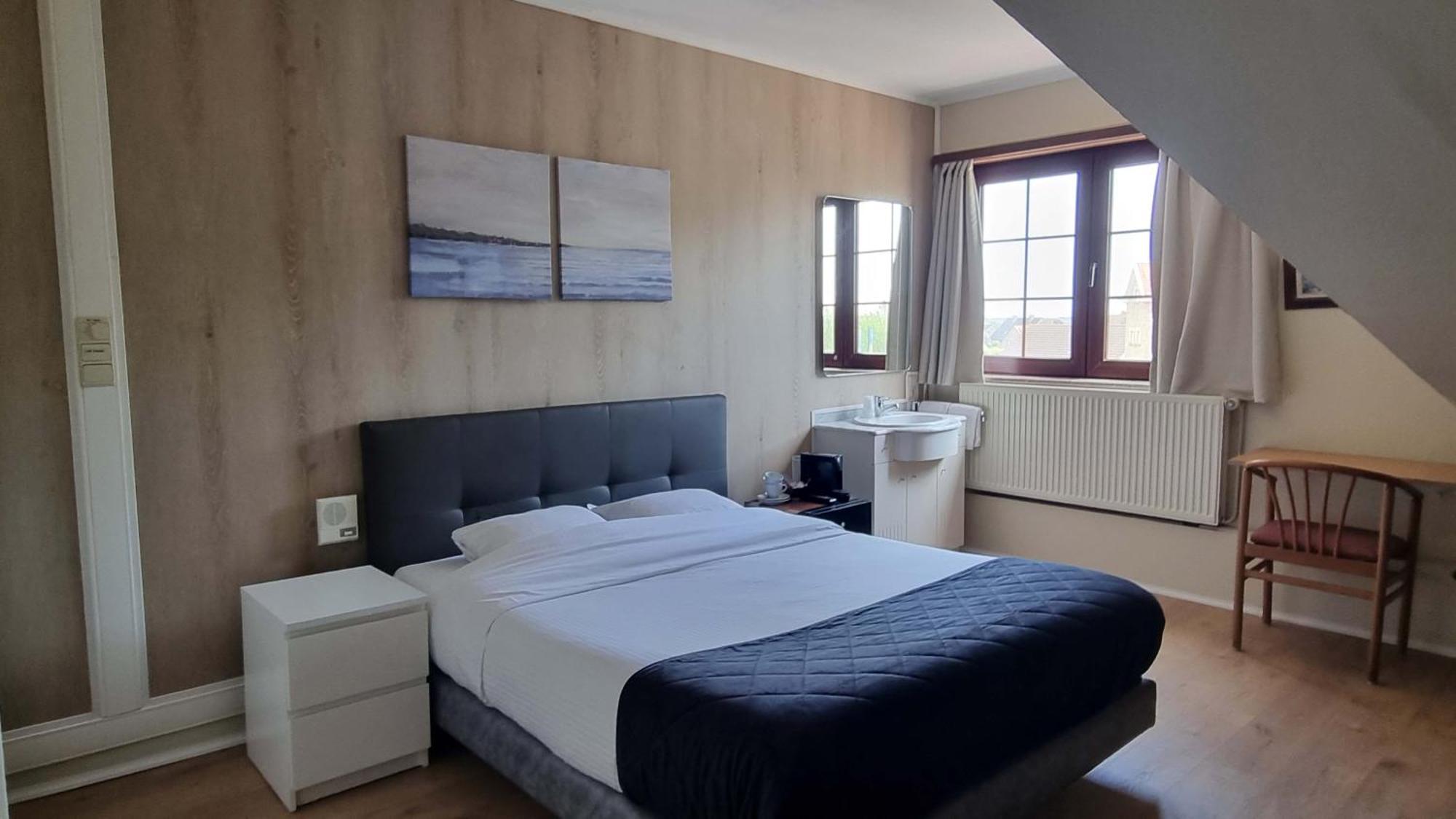Hotel Westendia And Free Parking Top Breakfast Westende Exterior photo